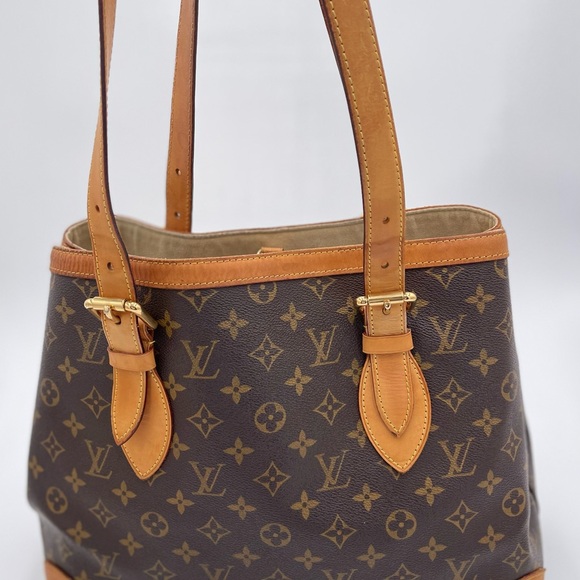 Louis Vuitton Handbags - Louis Vuitton Brown Tan Shoulder Bag Monogram